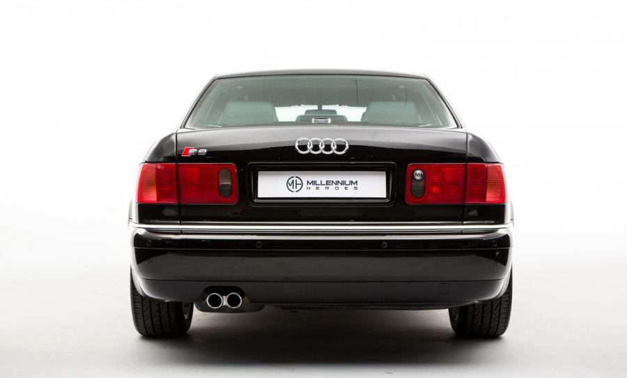  Audi S8 (D2) 1999 года  (UK) (фото 26 из 39)